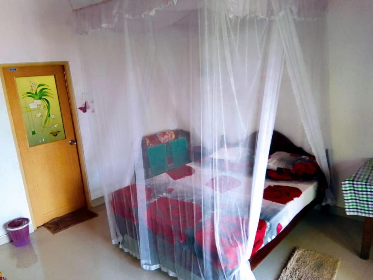 Apartamento Red Rose Ella Exterior foto